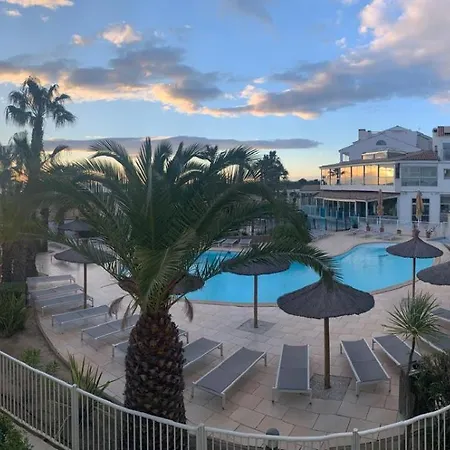 Lagune Piscine Apartament
